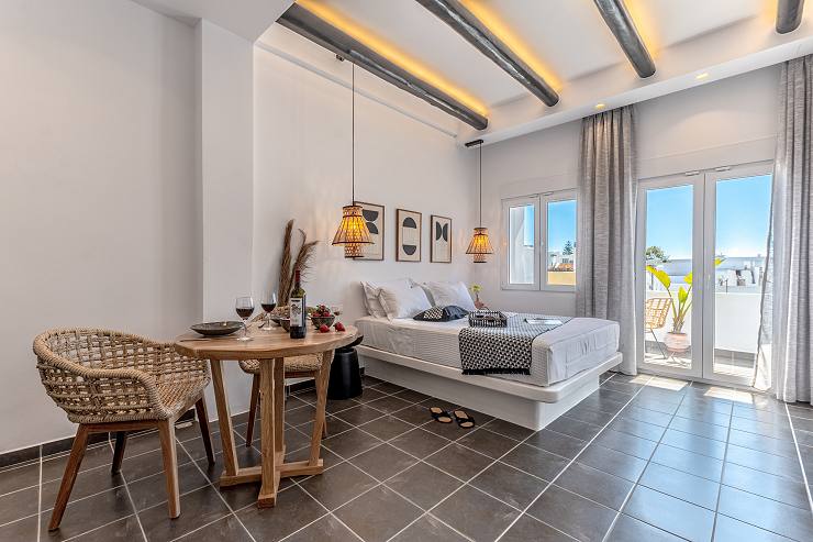 Naxos Seperior Suite Fleria